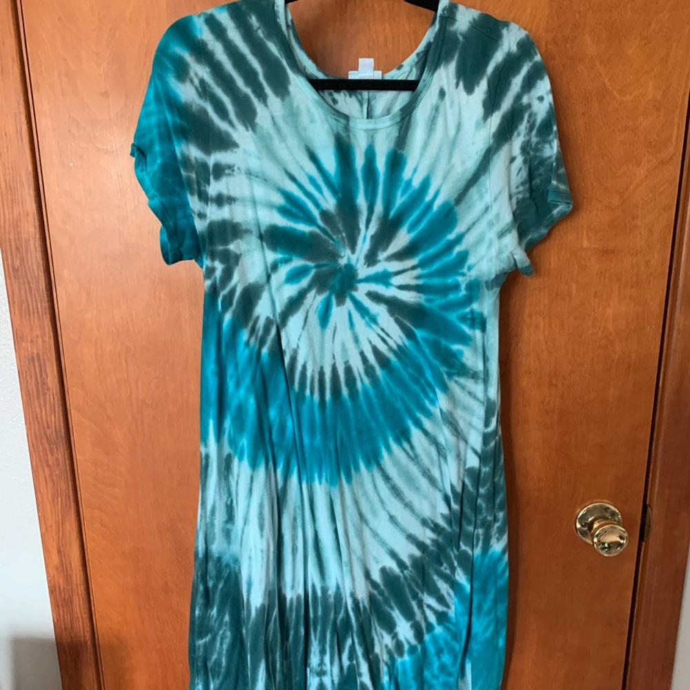 Tie Dye Carly